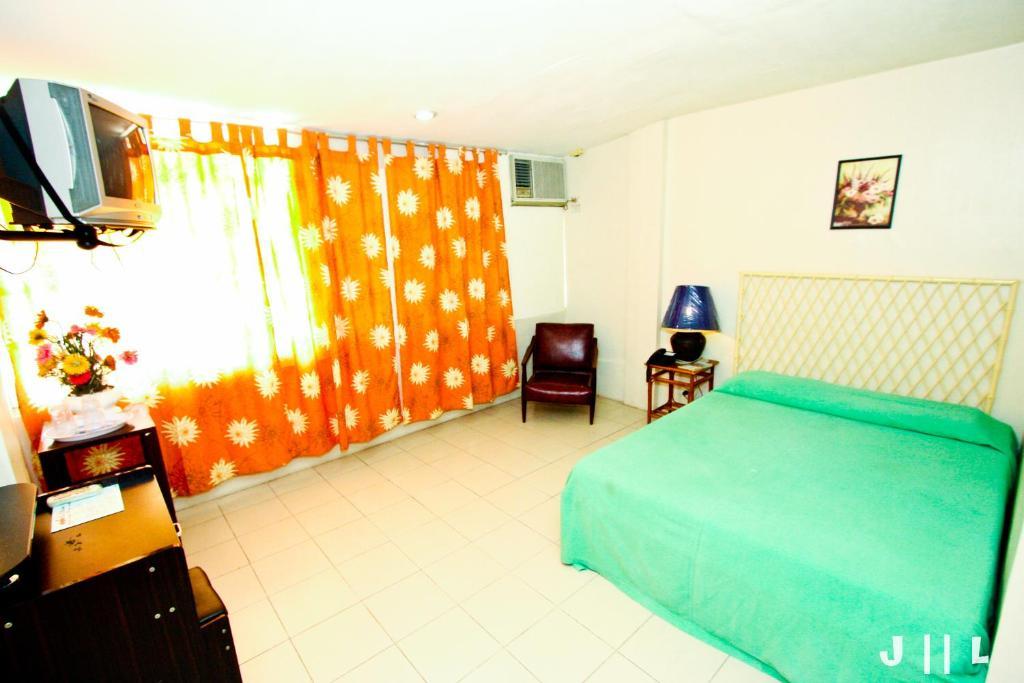Bohol La Roca Hotel Totolan Quarto foto